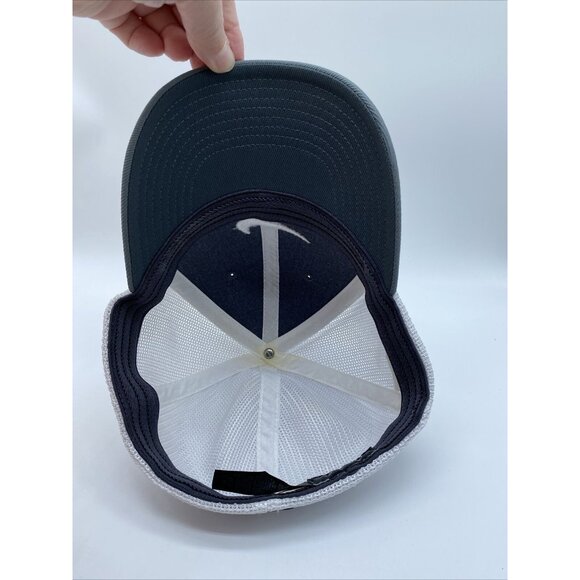 Nike Golf VR 20XI Mesh Baseball Cap Hat Mesh Logo Flexfit White Grey Size M/L - Picture 10 of 15